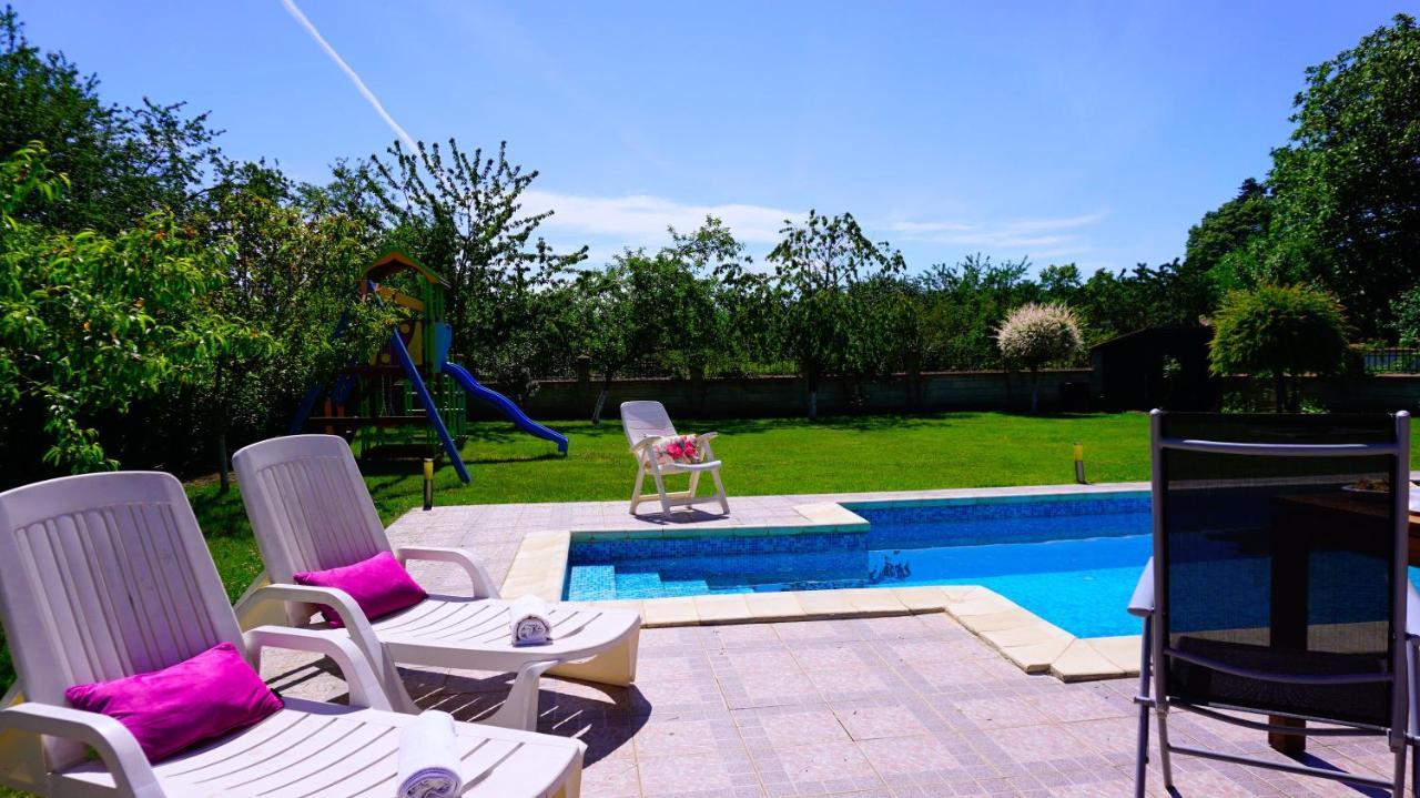 Вила Релакс - villa Relax Sokolovo Екстер'єр фото